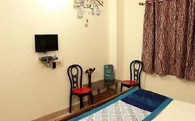 Alankar Guest House